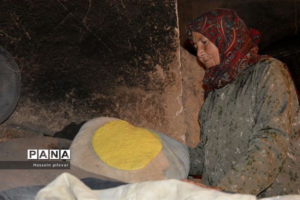 نان سنتی در شهرستان خوسف