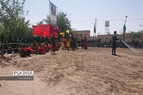 مراسم عزاداری و تعزیه  برای اسیران کربلا در روستای فرح آباد کاشمر