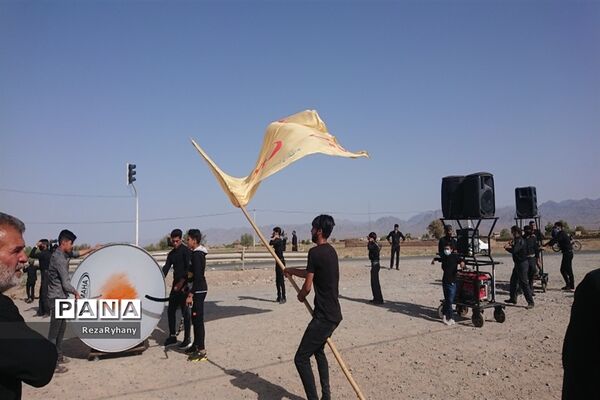 مراسم عزاداری و تعزیه  برای اسیران کربلا در روستای فرح آباد کاشمر