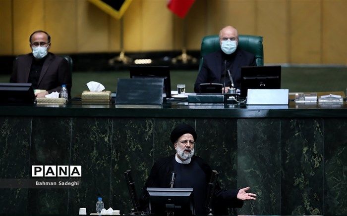 رابطه و فشار عناصر سیاسی در پیشنهاد وزرا هیچ نقشی نداشته است