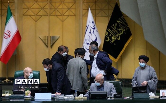 نمایندگان خواستار رای‌گیری مخفی در جلسات رای اعتماد شدند