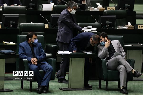 جلسه بررسی صلاحیت وزرای پیشنهادی دولت سیزدهم در مجلس