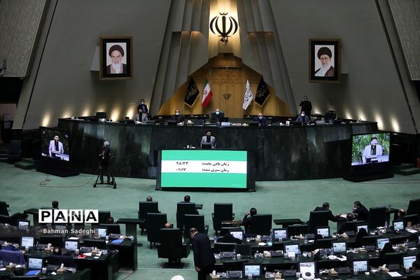 جلسه بررسی صلاحیت وزرای پیشنهادی دولت سیزدهم در مجلس