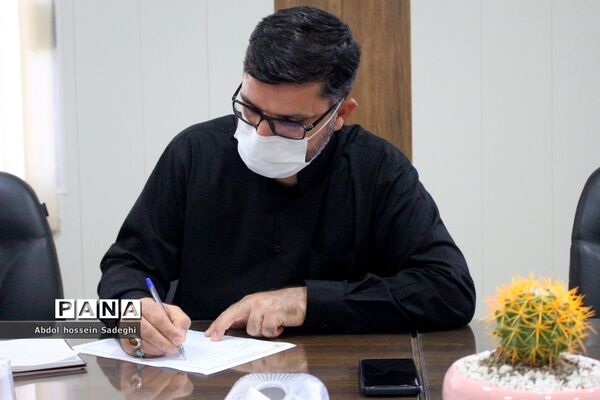 جلسه هم‌اندیشی اداره قرآن با اتحادیه فعالیت‌های قرآن استان بوشهر