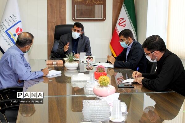 جلسه هم‌اندیشی اداره قرآن با اتحادیه فعالیت‌های قرآن استان بوشهر