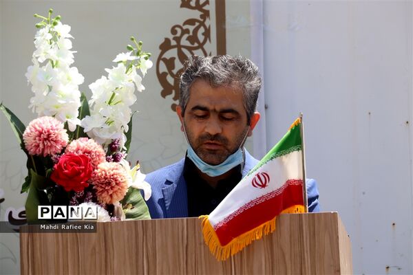آیین کلنگ زنی مدرسه خیر ساز  دکتر حمید عبدالله زاده