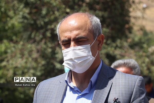 آیین کلنگ زنی مدرسه خیر ساز  دکتر حمید عبدالله زاده