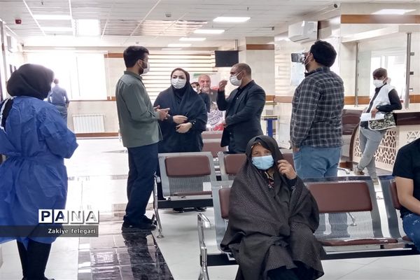 افتتاح مرکز واکسیناسیون درمانگاه مدافعان حرم شهرستان بهارستان