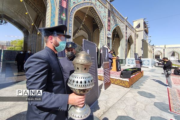 تشییع پیکر علامه حکیمی در بارگاه  رضوی