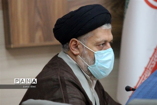 جلسه ستاد مصاحبه داوطلبان ورود به دانشگاه فرهنگیان سال۱۴۰۰