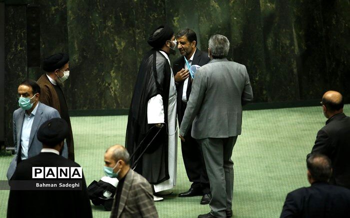 از نطق جنجالی نماینده شازند تا بازخوانی سوابق ضرغامی در صداوسیما؛ در جلسه بررسی صلاحیت وزیر پیشنهادی میراث فرهنگی چه گذشت؟