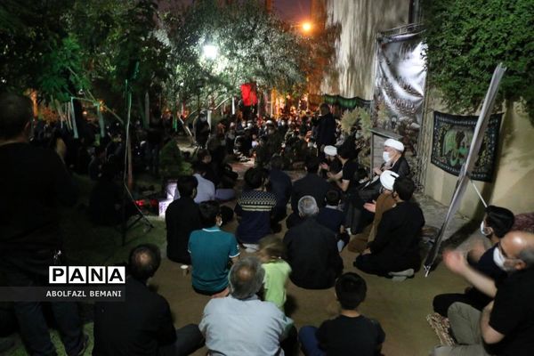 گرامیداشت یاد و خاطره شهدای شهرک شهید زین الدین قم