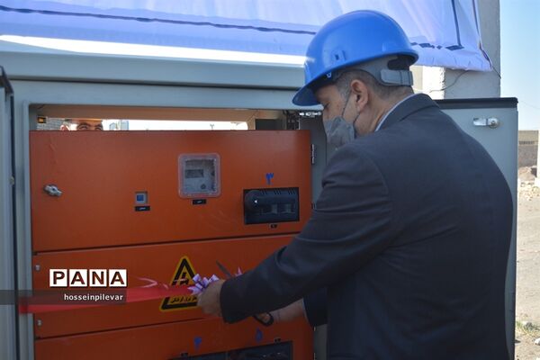 تامین برق شهرک ماژان در شهرستان خوسف
