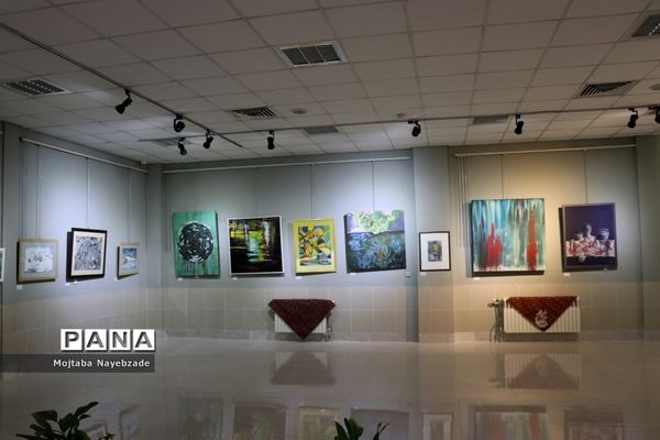 افتتاح نگارخانه دانش‌آموزی رشد آموزش و پرورش ناحیه چهار مشهد