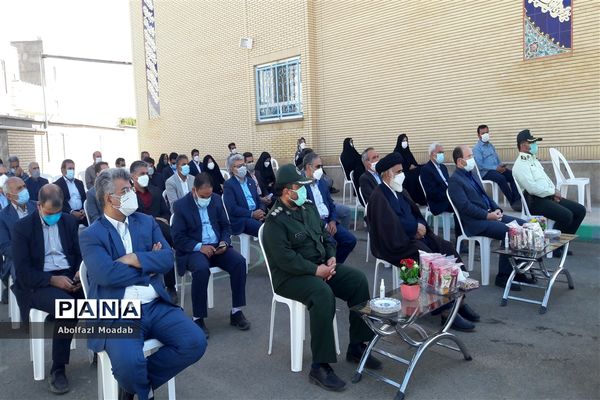 آئین افتتاحیه  پروژه‌های آموزش و پرورش شهرستان کاشمر