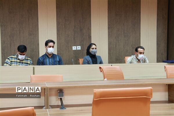 تقدیر از کارکنان  ورزشکار آموزش و پرورش امیدیه