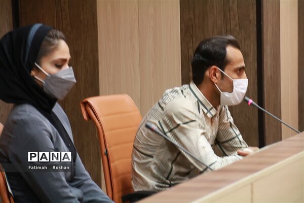 تقدیر از کارکنان  ورزشکار آموزش و پرورش امیدیه