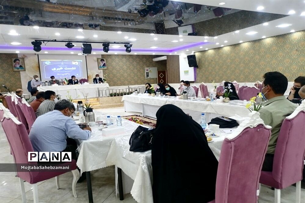 نشست خبری مدیر آموزش و پرورش کاشمر