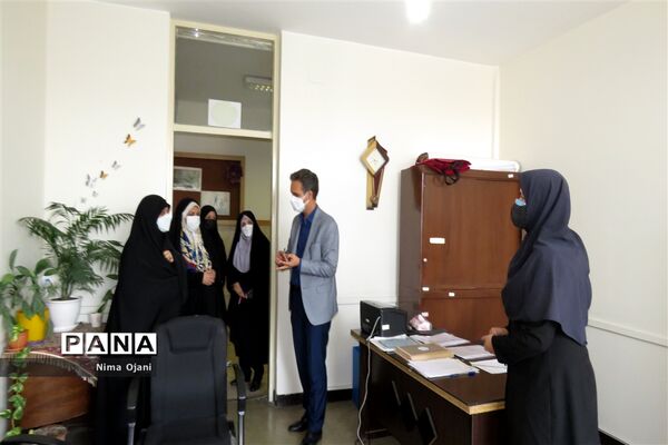 دیدار معاون پرورشی و فرهنگی اداره کل آموزش و پرورش تهران با همکاران حوزه پرورشی منطقه 8