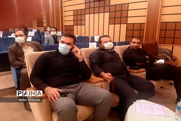 برگزاری مراسم اختتامیه دوره تشکیلاتی یاوران ولایت شهر پرند