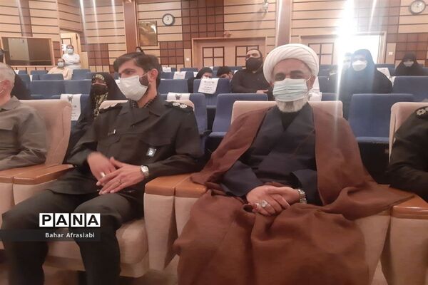 برگزاری مراسم اختتامیه دوره تشکیلاتی یاوران ولایت شهر پرند