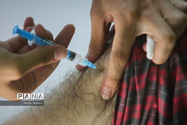 افتتاح مرکز واکسیناسیون بسیج دانشجویی