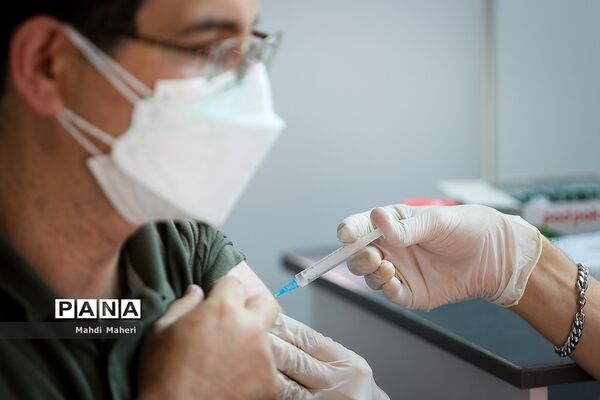 افتتاح مرکز واکسیناسیون بسیج دانشجویی