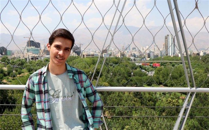 از نبوغ تا جنون