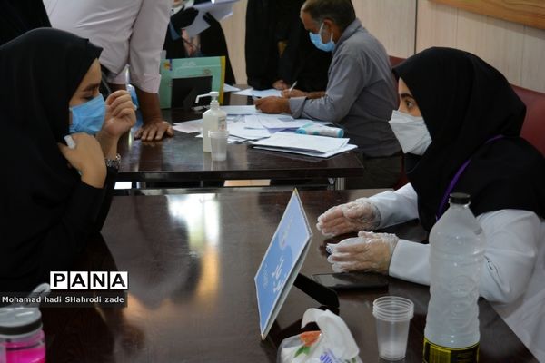 آغاز مرحله دوم  واکسیناسیون  فرهنگیان در اردوگاه مدافعین حرم ناحیه یک آموزش و پرورش مشهد