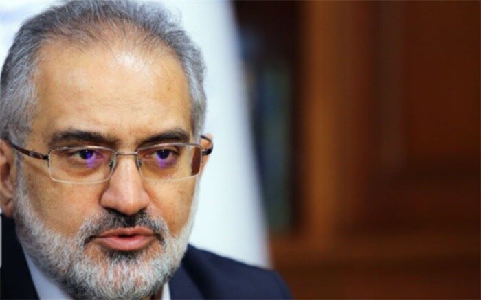 در دولت ولایی برای رفع مشکلات، همه باید جهادی تلاش کنند