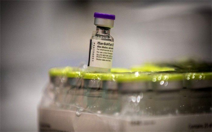 این افراد باید دوز سوم واکسن کرونا را بزنند