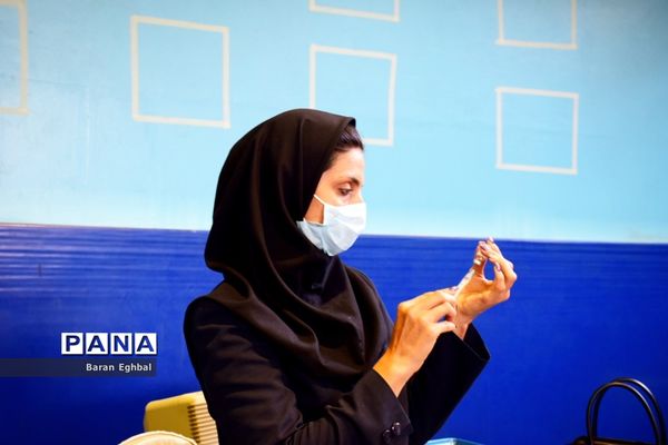 واکسیناسیون فرهنگیان در منطقه 4