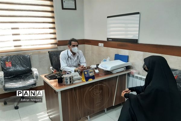 واکسیناسیون فرهنگیان آموزش و پرورش ناحیه دو بهارستان