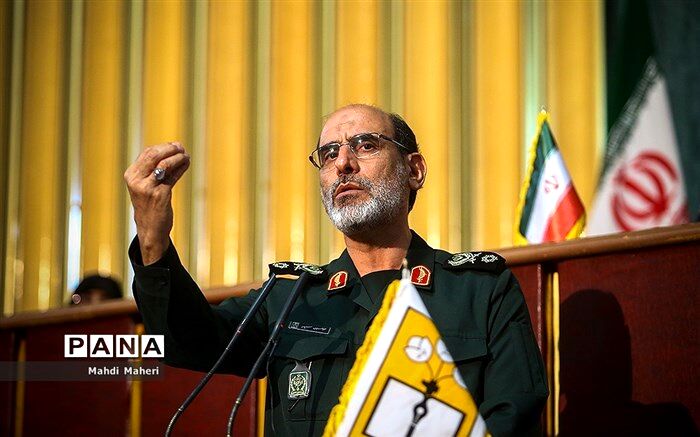 فرمانده قرارگاه عملیاتی مقابله با کرونا منصوب شد