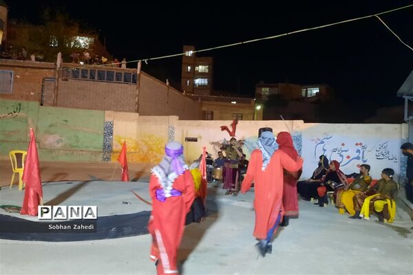 برگزاری مراسم شبیه‌خوانی در رودهن