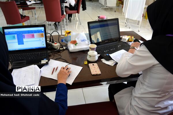 واکسیناسیون فرهنگیان ناحیه یک آموزش و پرورش مشهد در اردوگاه شهدای مدافع حرم