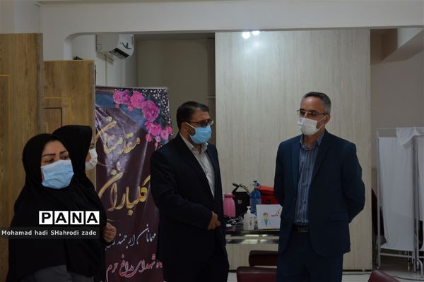 واکسیناسیون فرهنگیان ناحیه یک آموزش و پرورش مشهد در اردوگاه شهدای مدافع حرم