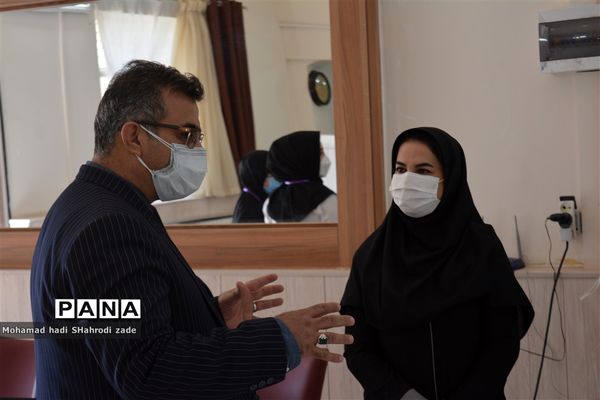 واکسیناسیون فرهنگیان ناحیه یک آموزش و پرورش مشهد در اردوگاه شهدای مدافع حرم