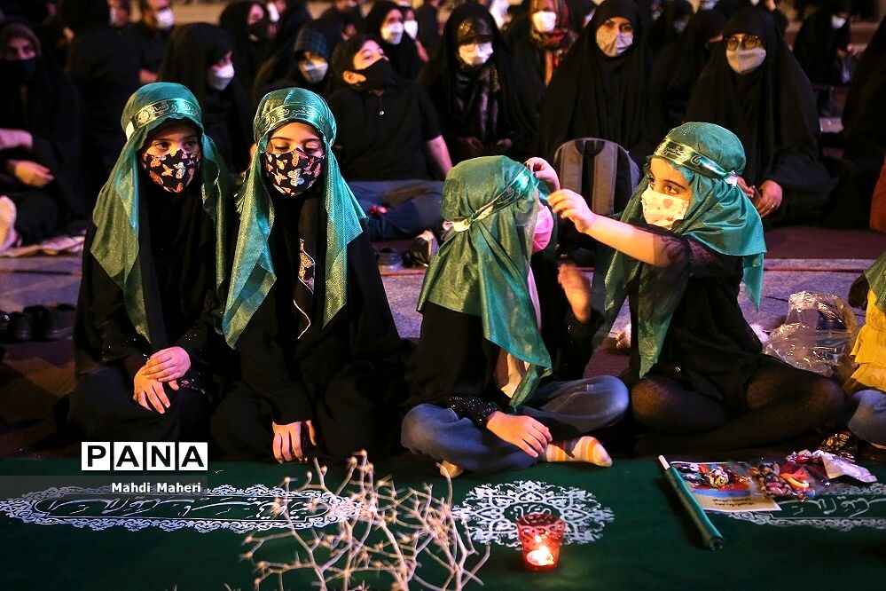 مراسم شب شهادت حضرت رقیه(س) در میدان امام حسین (ع)