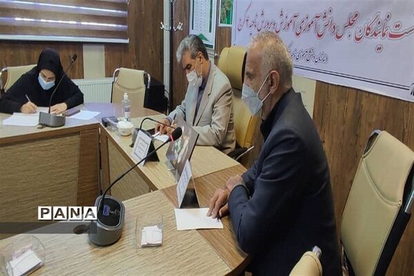 برگزاری نشست نمایندگان مجلس دانش‌آموزی ناحیه 4 کرج