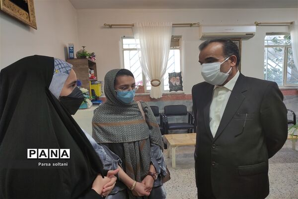 بازدید معاون آموزش متوسطه اداره کل آموزش و پرورش خراسان از مدارس کاشمر