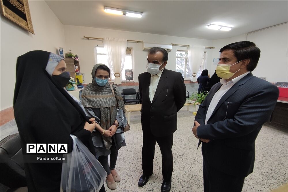 بازدید معاون آموزش متوسطه اداره کل آموزش و پرورش خراسان از مدارس کاشمر