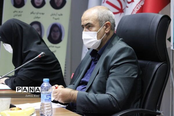 آیین تجلیل از عوامل تولید و پخش برنامه محتوای پیش دبستانی ومعاونان منتخب آذربایجان شرقی