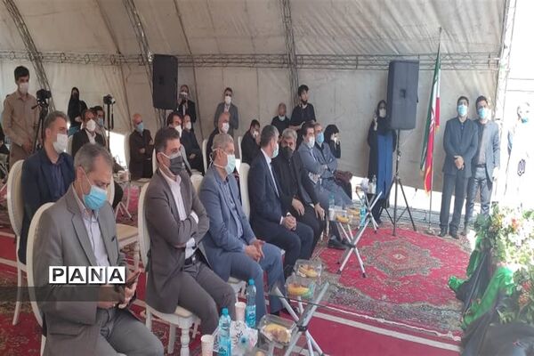 آیین افتتاح متمرکز مجتمع های آموزشی قلم و رازی در البرز