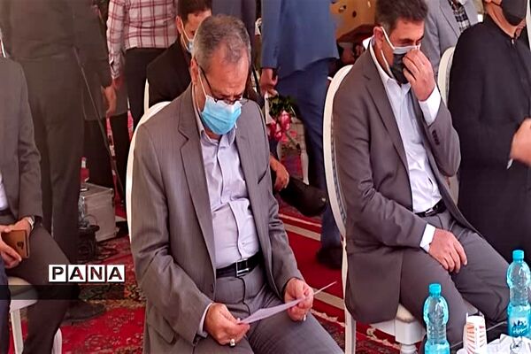 آیین افتتاح متمرکز مجتمع های آموزشی قلم و رازی در البرز