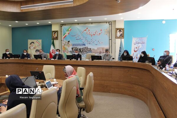 نشست خبری مدیرکل و معاونان اداره‌کل آموزش و پروش استان اصفهان
