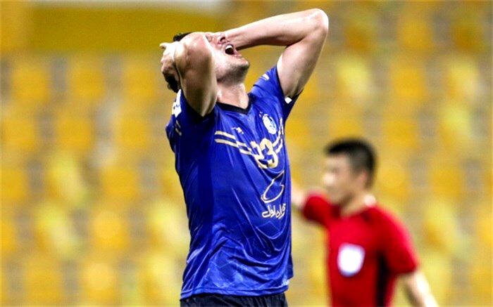 استقلال در لیگ برتر هم نتیجه نمی‌گیرد؛ الهلال فوق‌العاده نبود، استقلال ضعیف عمل کرد