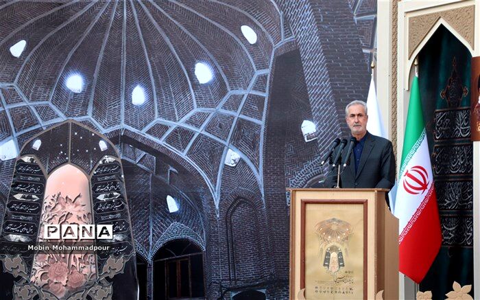 پیرغلامان و خادمان حسینی گنجینه‌ای معنوی در جهان هستند