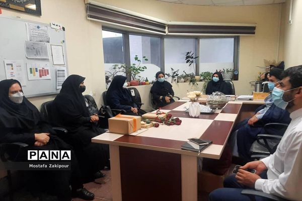 تقدیر از مدافعان سلامت مرکز آموزشی درمانی شهدای خلیج فارس