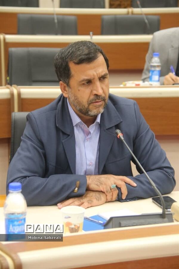 برگزاری مراسم معارفه دبیران مناطق کشور در اولین نشست هیئت رئیسه کنگره ملی بسیج دانش آموزی